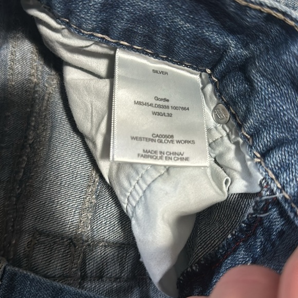 Silver Jeans Gordie loose fit Straight leg. Size: 30 Waist 32 Length - Picture 3 of 5